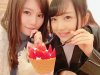 Komi_and_Mion_icecream.jpg